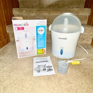 Munchkin Steam Guard Bottle Sterilizer baby bottle steamer cleaner device